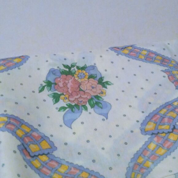 Louis Nichole Mon Cherie Valance Curtains-Set Of 2-Bow-Floral-Cottagecore-84x18 - Picture 4 of 5